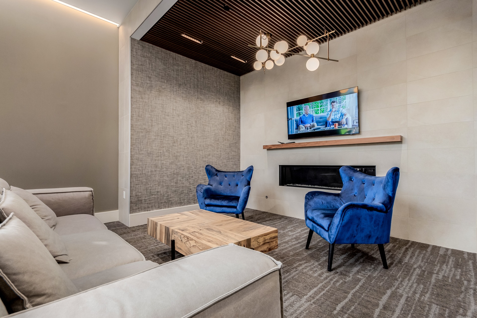 Downstairs residents' lounge next to the complimentary coffee and tea station